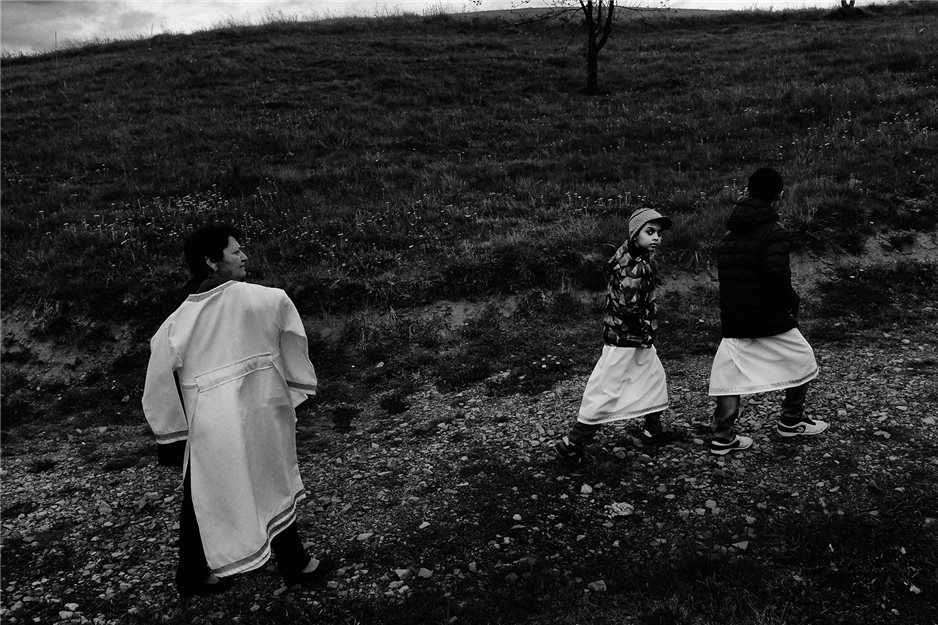 Laco Maďar: Workshops with gypsies
